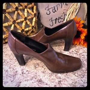 Liz Claiborne Flex  shoes